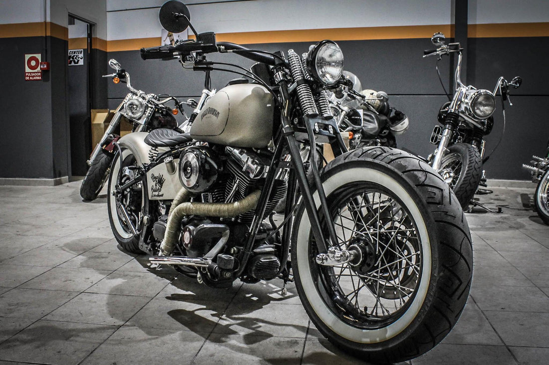 Se vende Harley-Davidson Softail "Springer" Deluxe FLSTNI 2005 18.000€