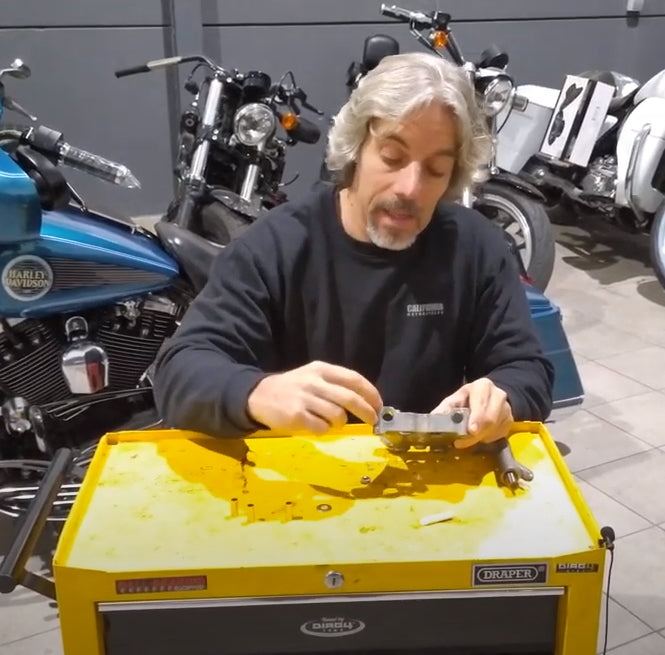 Rocker Lockers para Harley-Davidson, elimina el ruído de taqués y caja de balancines