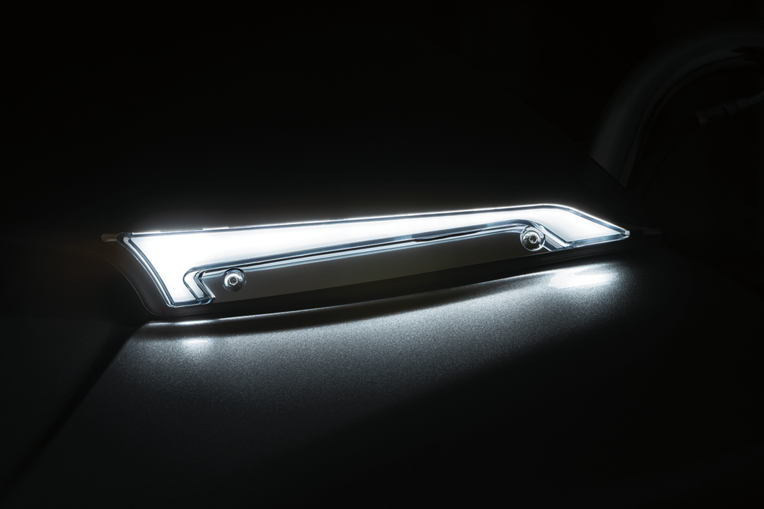 Led LED del parabrezza adorna il tracer Chromed per Harley Davidson