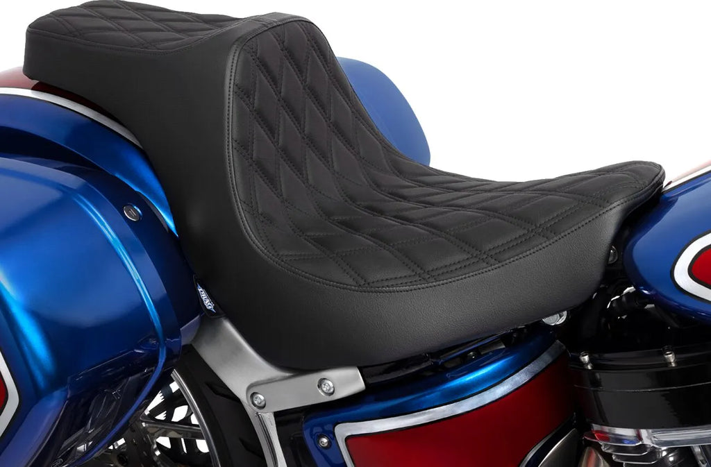 Predator III 2-up Seat for Harley Davidson FXLR/FLSB 18-up