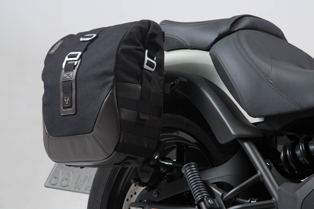 Legend Gear LC Black Edition Saddlebag System for Kawasaki Vulcan S 15-23