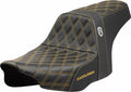 Asiento SDC Performance Grip Costura Dorada Para Harley-Davidson