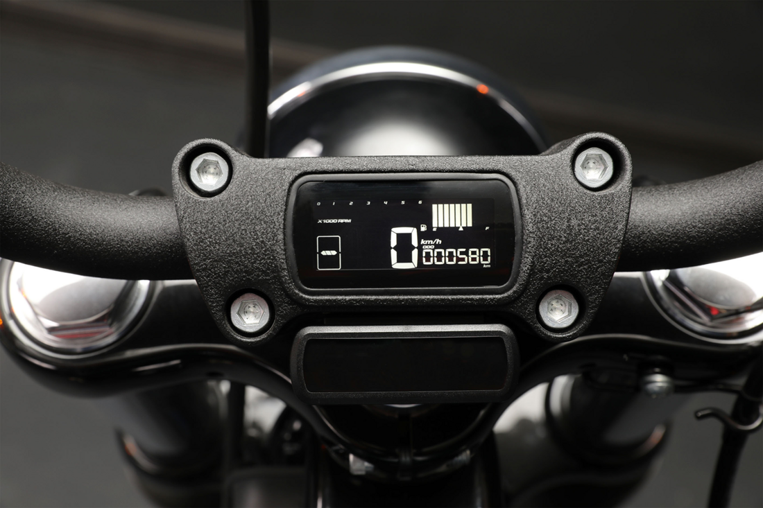 Velocímetro Multifunción LCD D2 Para Harley Davidson