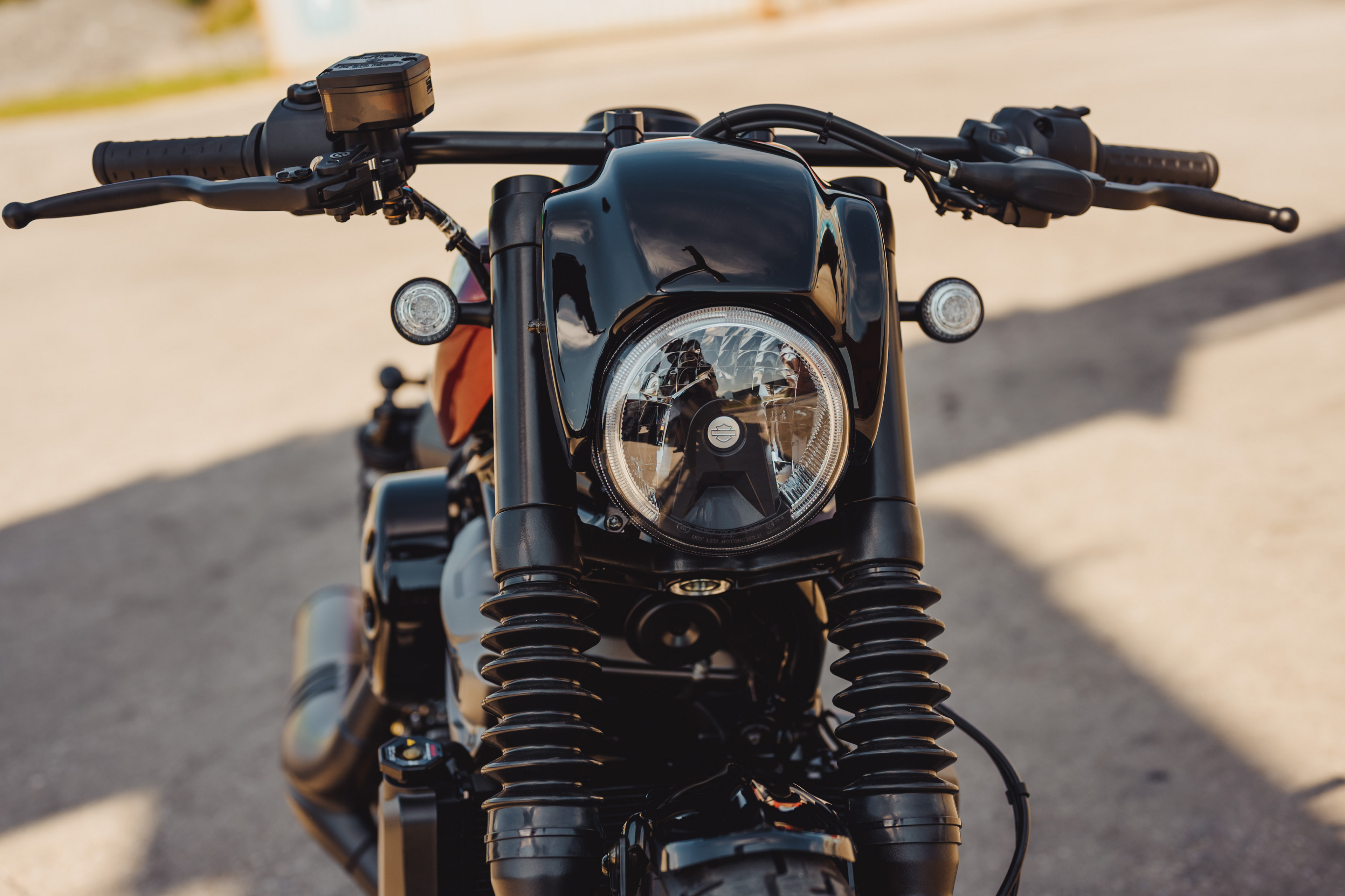 RH975 Scheinwerfermaske für Harley Davidson
