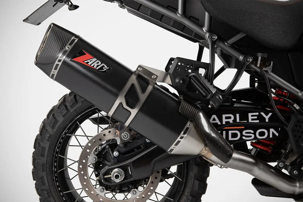 Silenciador Slip-On E5 SS Negro Para Harley Davidson Pan America
