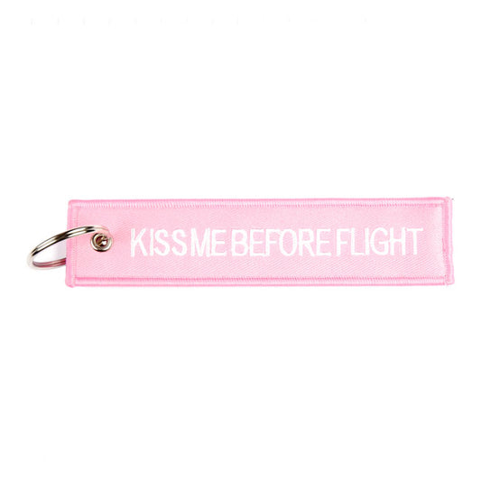 Kissame Schlüsselbund vor dem Flug