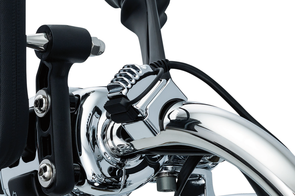 Kuryakyn 1688 Universal-USB-Stromversorgungsbuchse für Harley-Davidson
