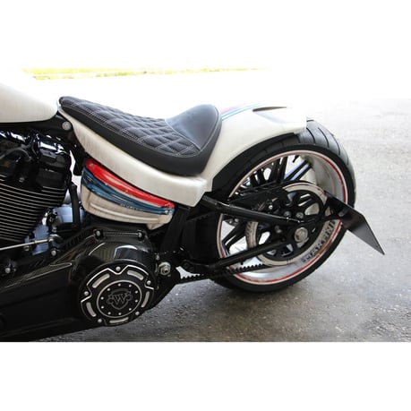 Cult-Werk, side cover set 'Racing'. Gloss black