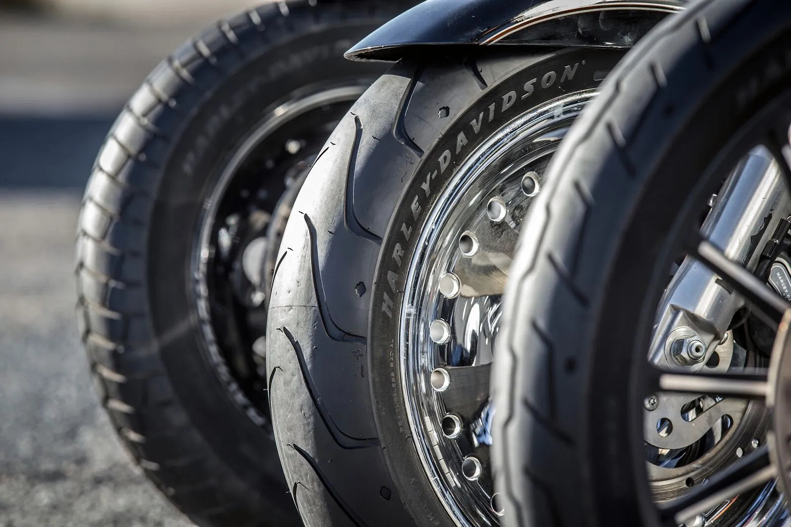 Neumático trasero Scorcher 11 SCHR11 R 200/55R17 78V TL para Harley Davidson
