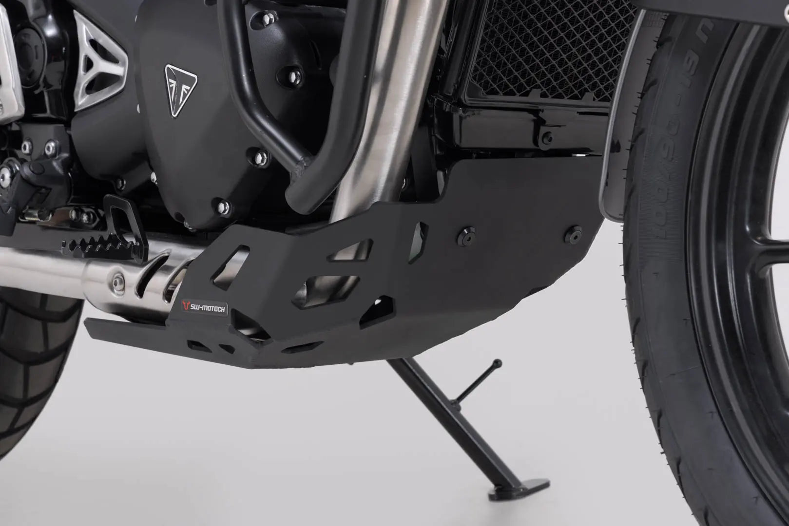 Defensa de motor negra para Triumph