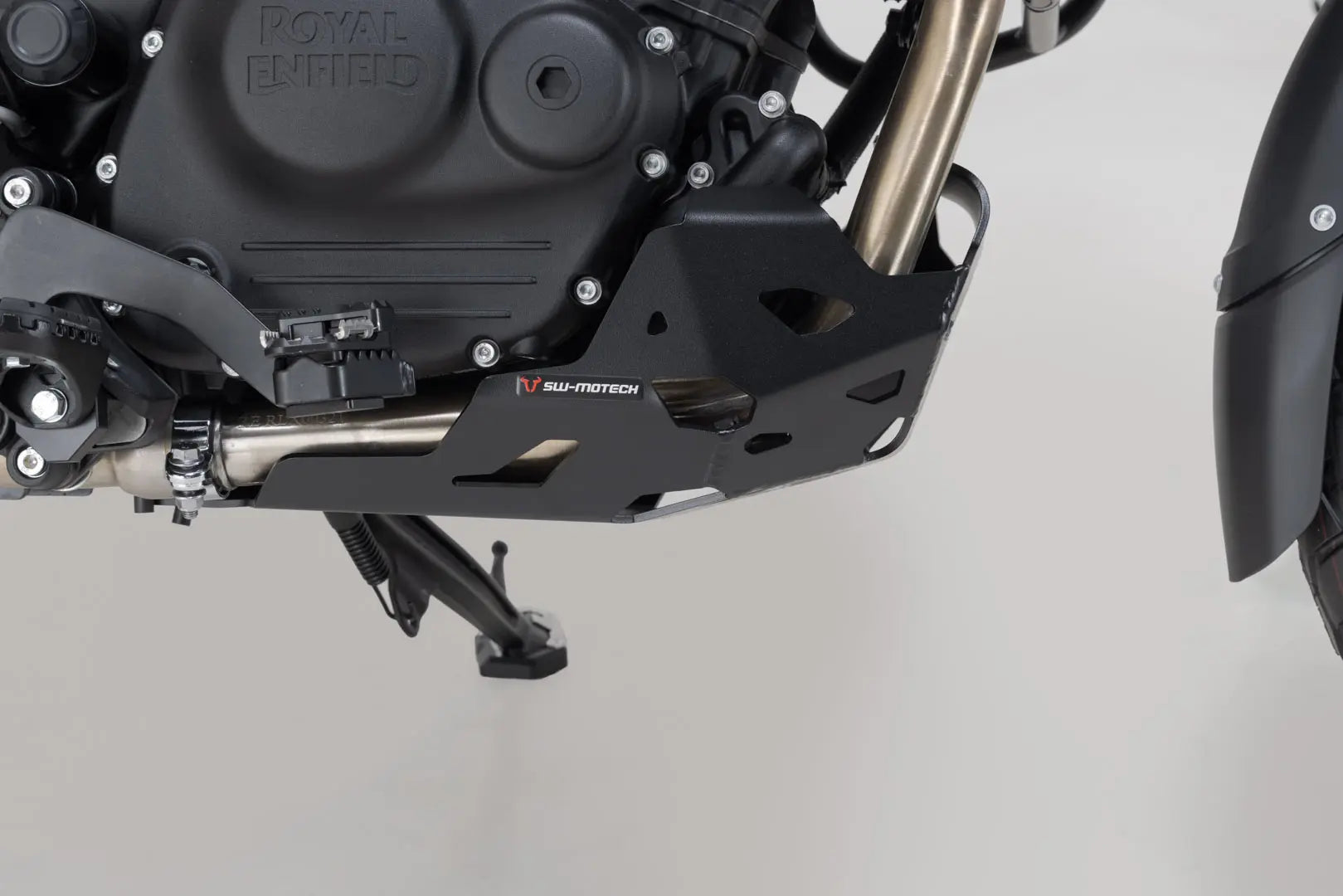 Defensa de motor negra para Royal Enfield