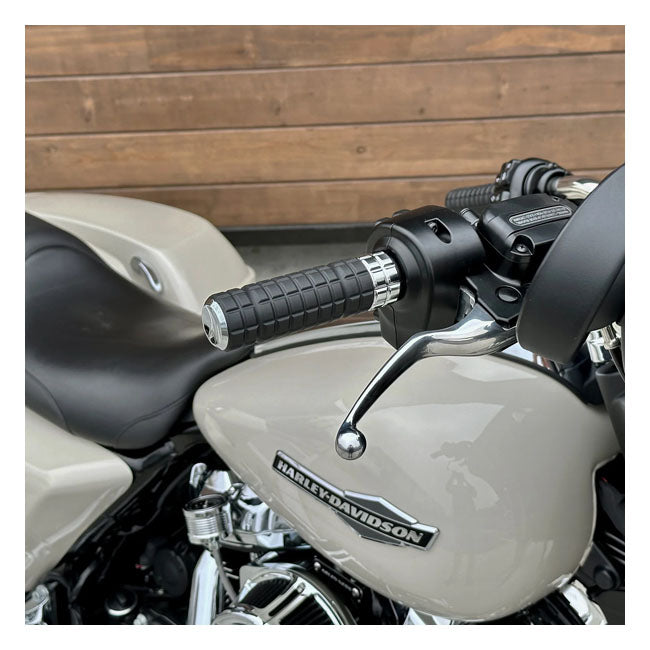 Arlen Ness Silver Speedliner Handlebar Grip Set for Harley-Davidson