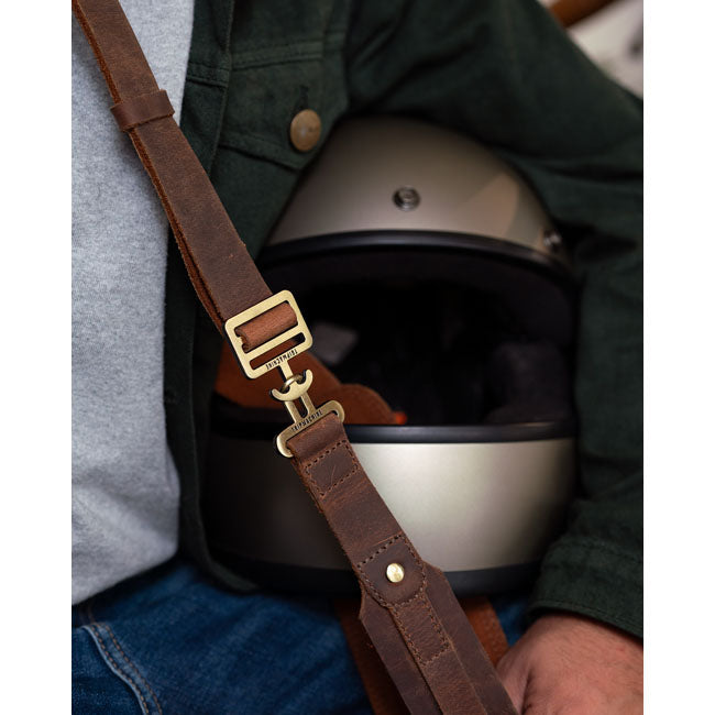 Tripmachine Helmgurt Mokka Farbe