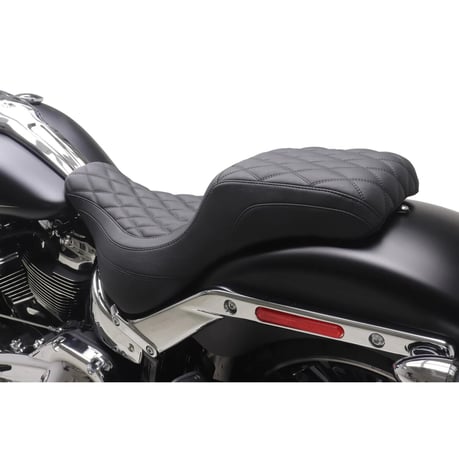Mustang, Double Diamond Seat for Harley Davidson
