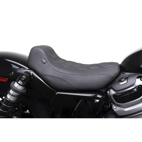 Mustang, Double Diamond Tripper Solo Seat for Harley Davidson