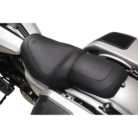 Mustang, Smooth Tripper Passenger Seat for Harley Davidson