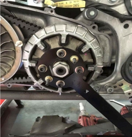 Rear Pulley Locking Tool for Yamaha T-MAX