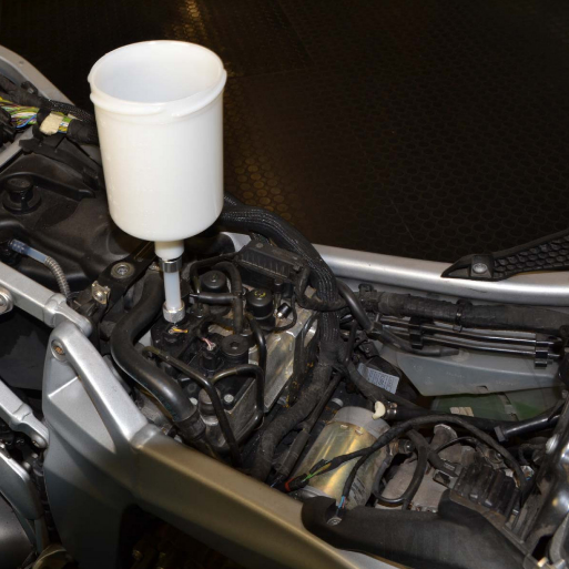Brake Fluid Filler for BMW with ABS