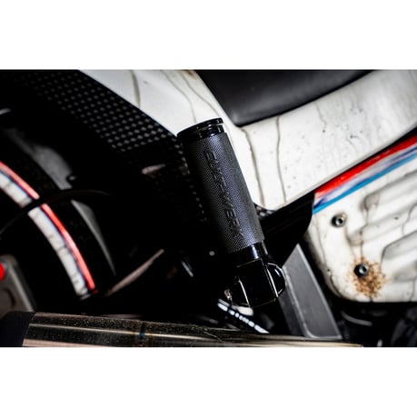Cult-Werk, passenger foot pegs "Racing". Black