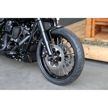 Cult-Werk, guardabarros delantero 'Custom V2', 21". Negro mate