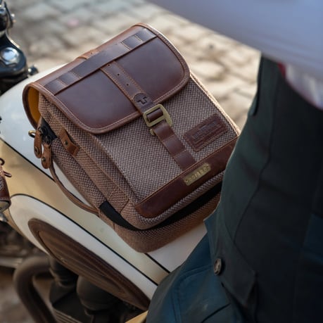 Trip Machine x DGR Cartographer tank bag cognac