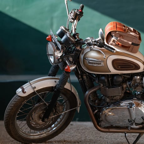 Trip Machine x DGR Cartographer tank bag cognac
