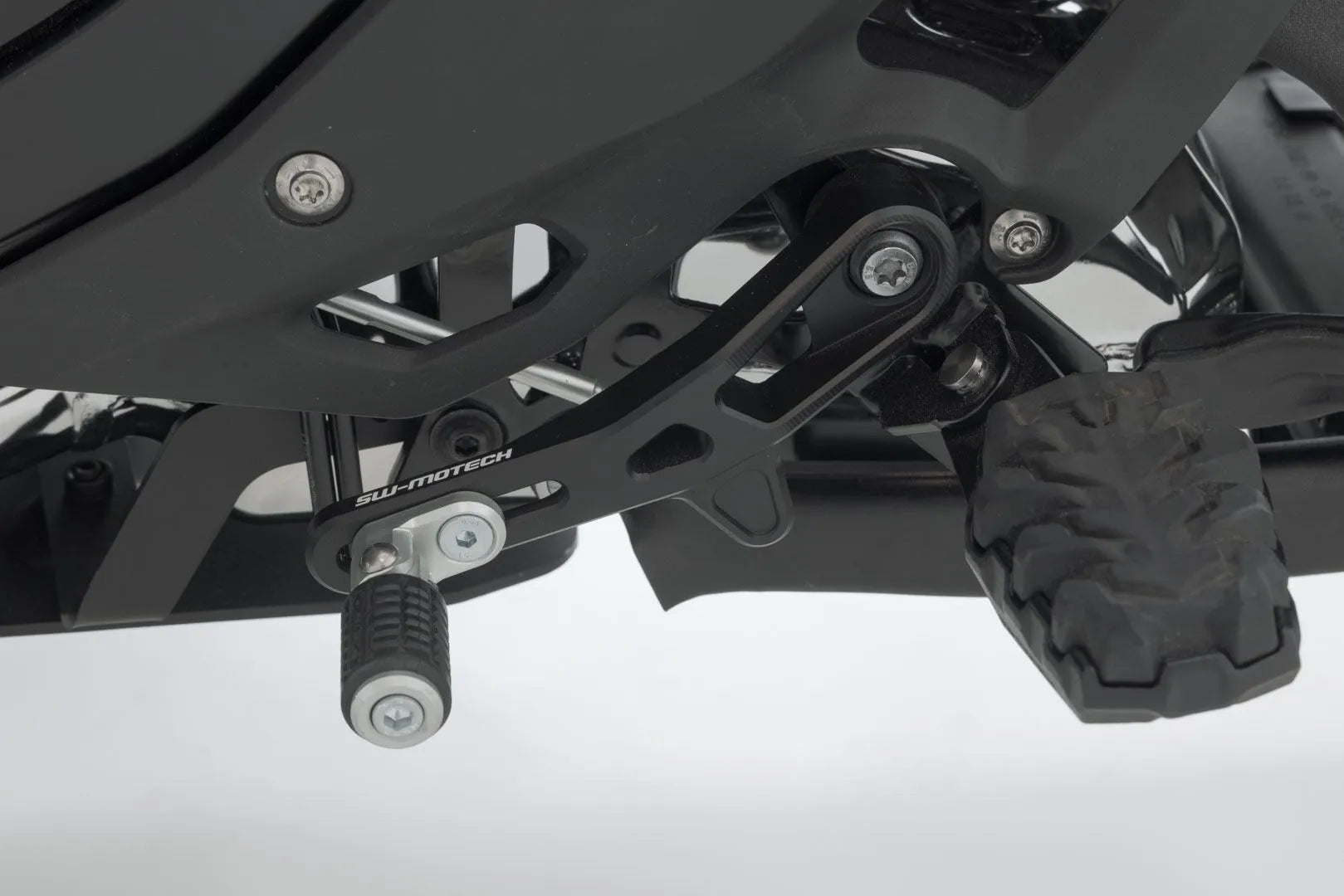 Gear lever for BMW R1300GS
