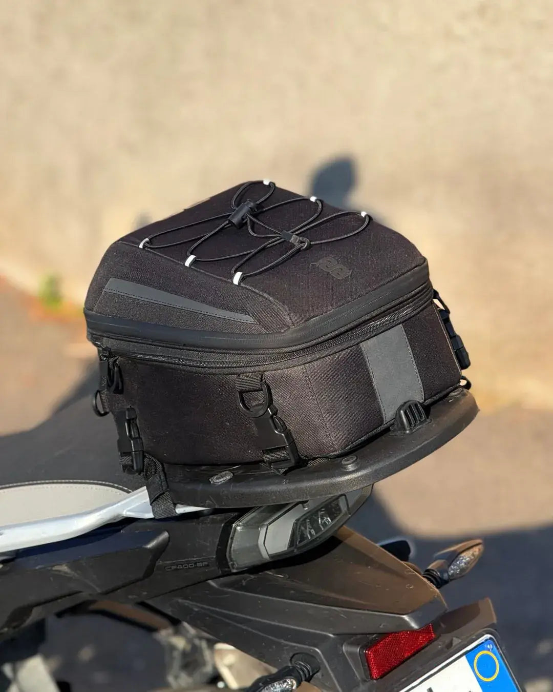 Bolsa trasera Plus (11-19 litros)