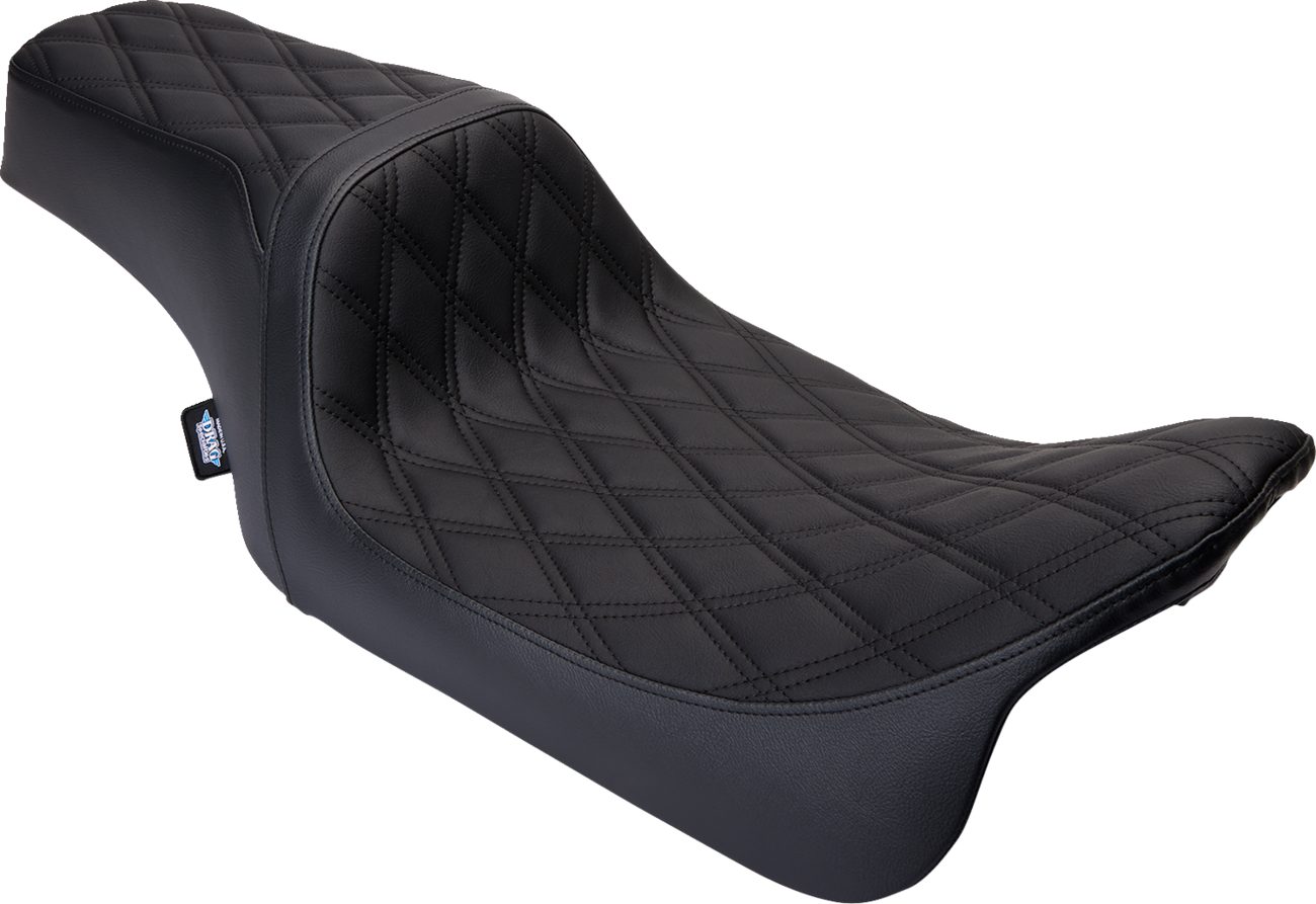 Asiento 1-Up Predator Doble Diamante, Hilo Negro Para Harley - Davidson