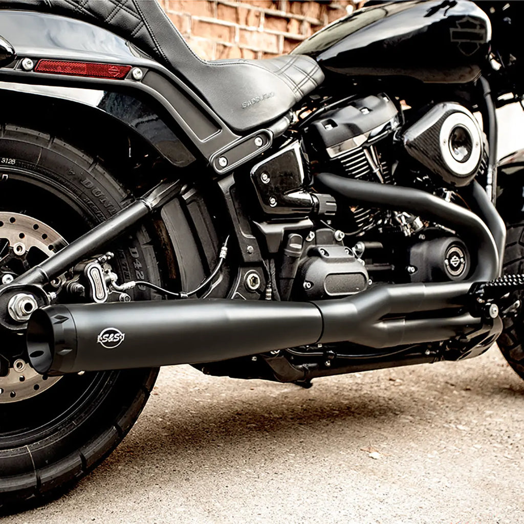 Sistema de escape negro 2 en 1 Super Street para Harley Davidson
