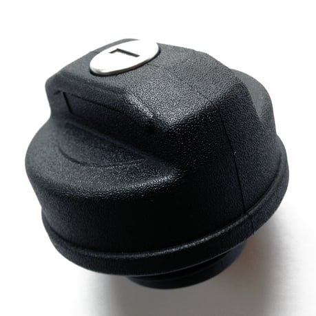 Cult-Werk, V-Rod gas cap. With lock