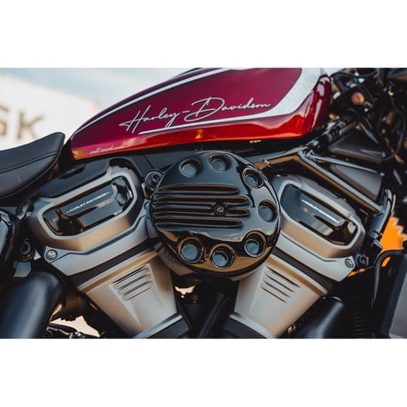 Cult-Werk, air cleaner cover Slotted. Gloss black