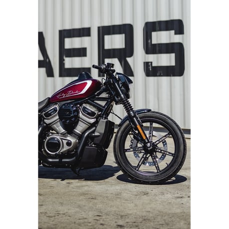 Cult-Werk, air cleaner cover Slotted. Gloss black