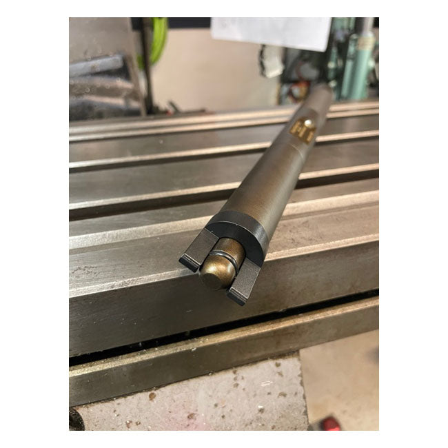 Screwdriver Handle with Magnetic Wedge Spacer for Harley Davidson