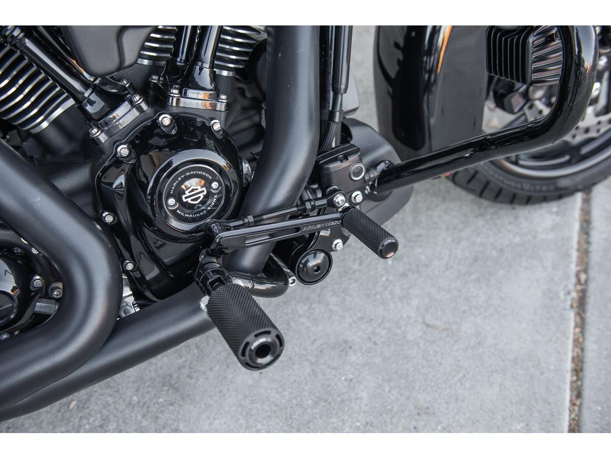 Bagger Zwischensteuerungskit Schwarz für Harley Davidson 09-24 Touring