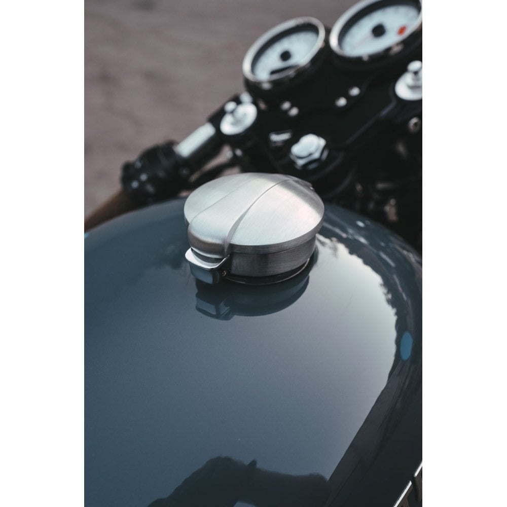 Motone Monza Cap Kit Brushed For Triumph and Harley-Davidson