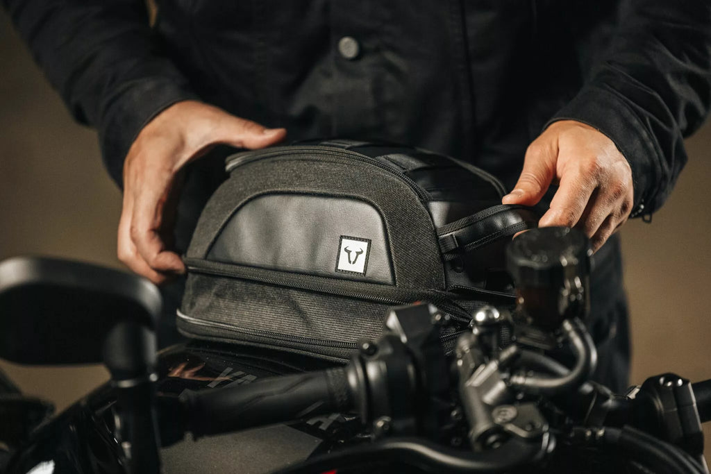 Legend Gear LT3 Magnetic Tank Bag