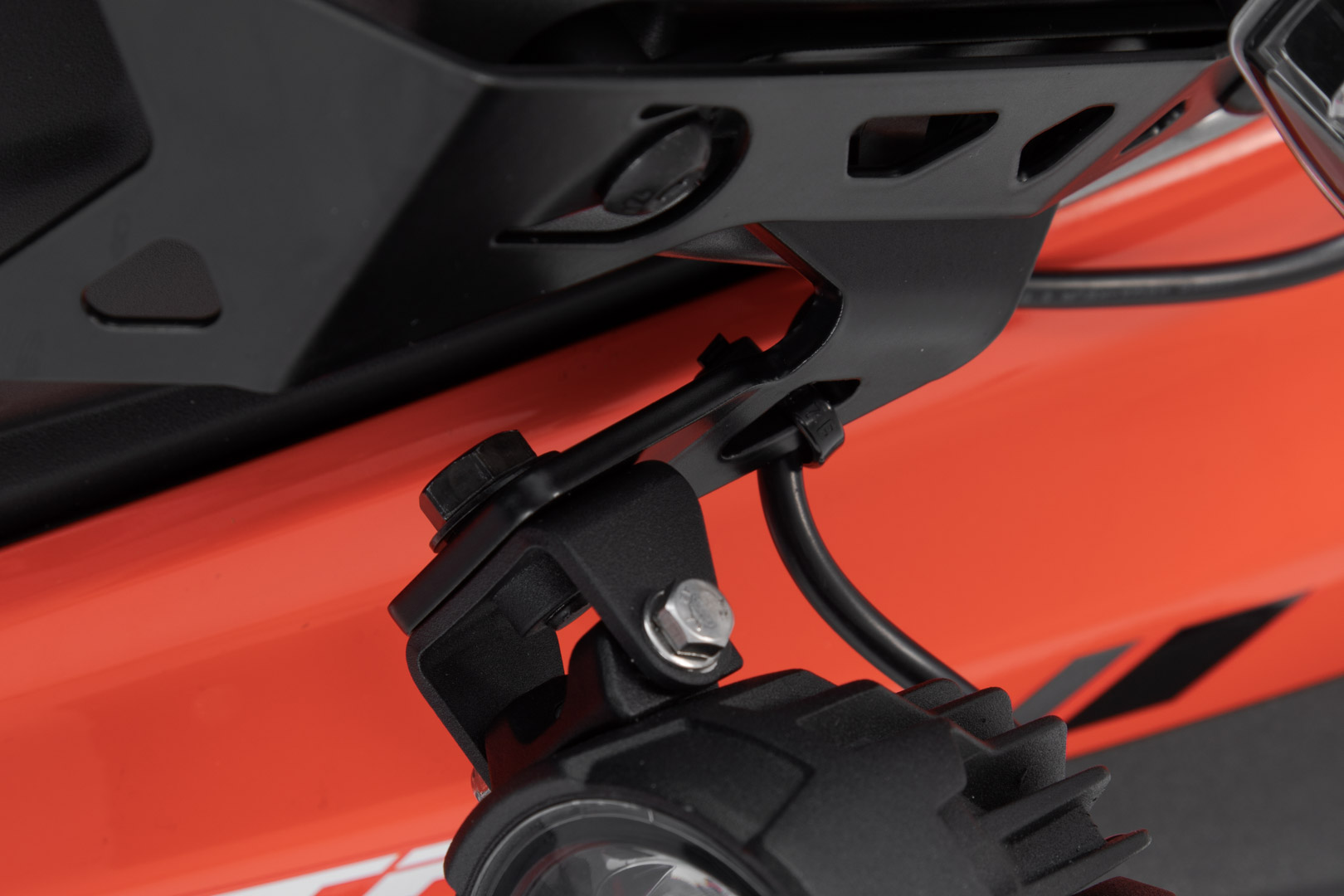 EVO Fernlicht-Kits für Suzuki DL 1050 V-Strom 20-23