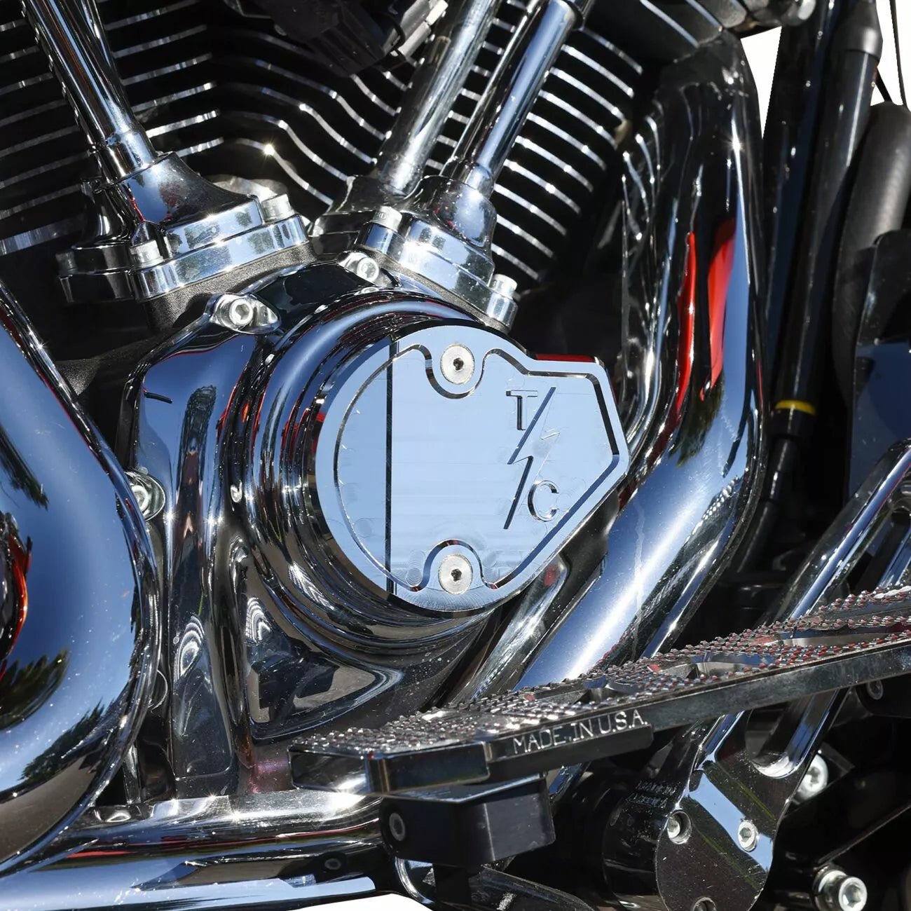 Gen 2 M8 Chrome Camshaft Cover for Harley-Davidson FLHX/FLHXST, FLTRX/FLTRXSTSE