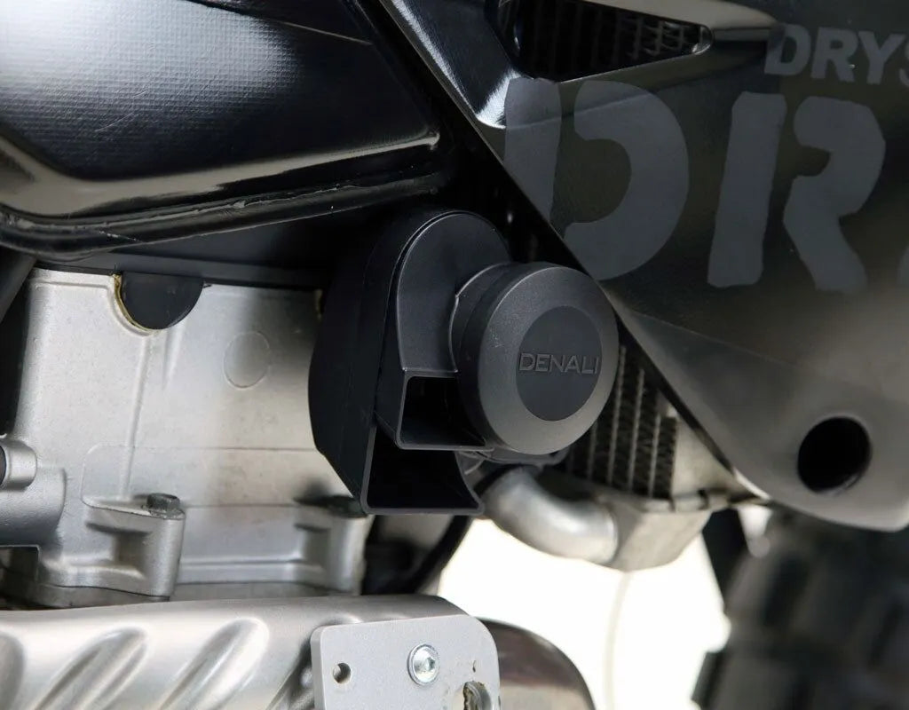 Denali SoundBomb Split Dual-Tone Air Horn for Motorcycles