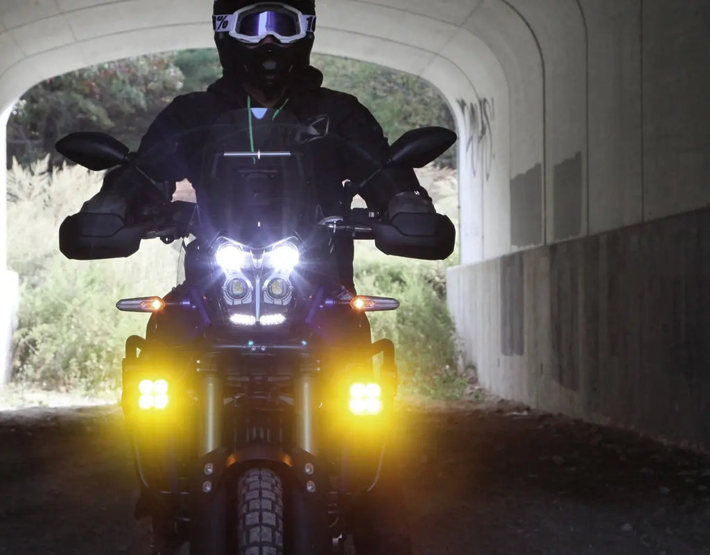DL4 Hybrid Yellow Headlight for Motorcycle
