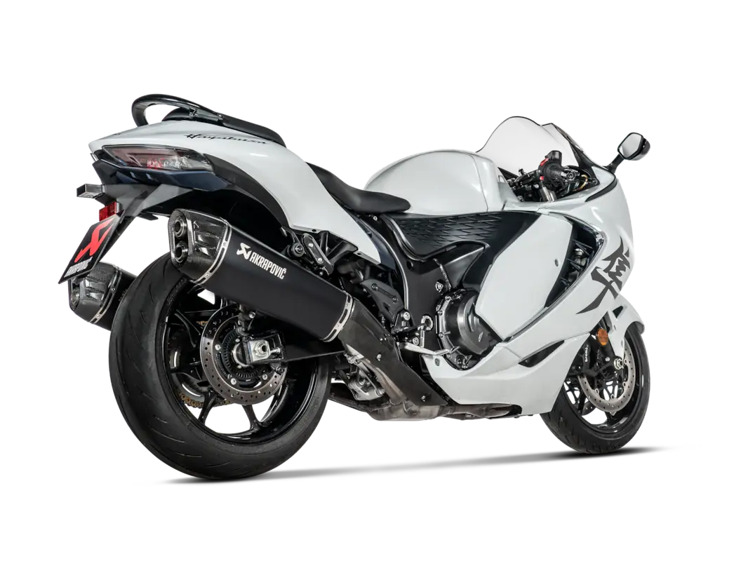 Silenciador Slip-On Line Street para Suzuki