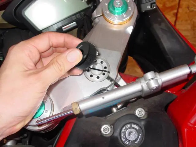 Utensile per dado perno sterzo per Ducati