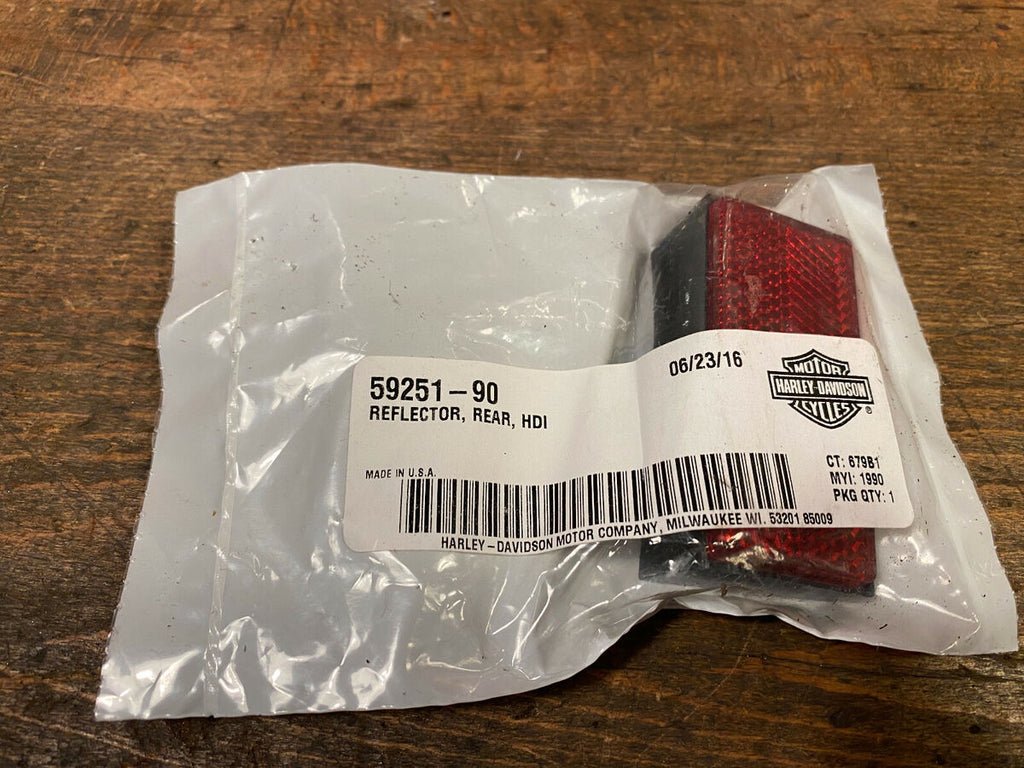 Zugelassener katadioptrischer Reflektor Harley-Davidson 59251-90