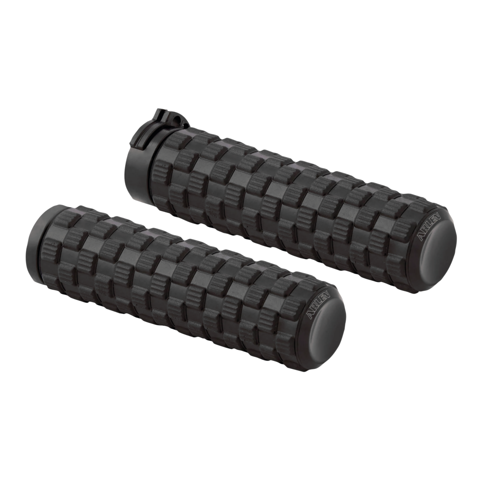 Arlen Ness, Airtrax Black Grips for Harley Davidson