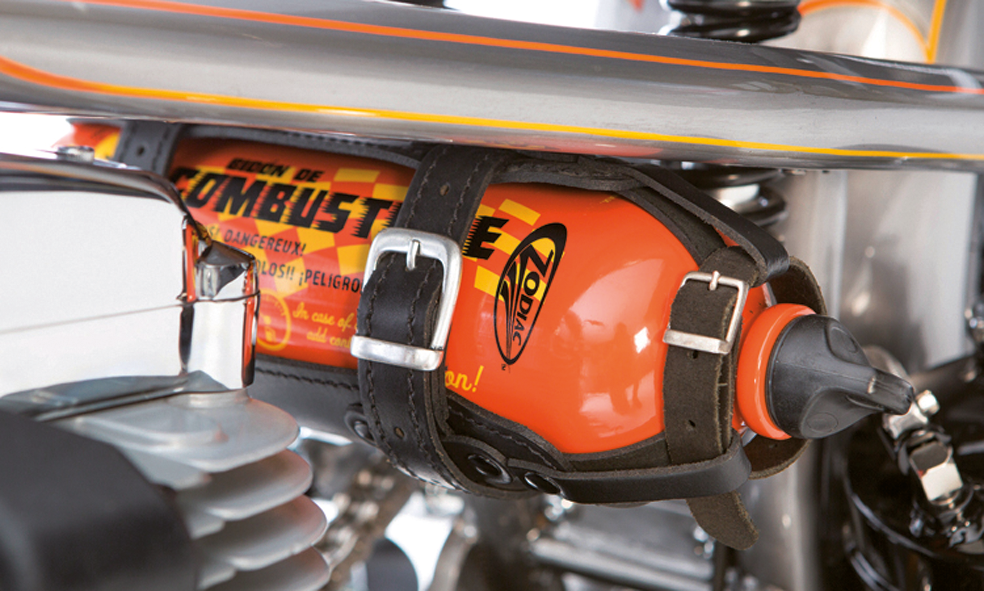 Black Texas Leather Gas Bottle Holder for Harley-Davidson