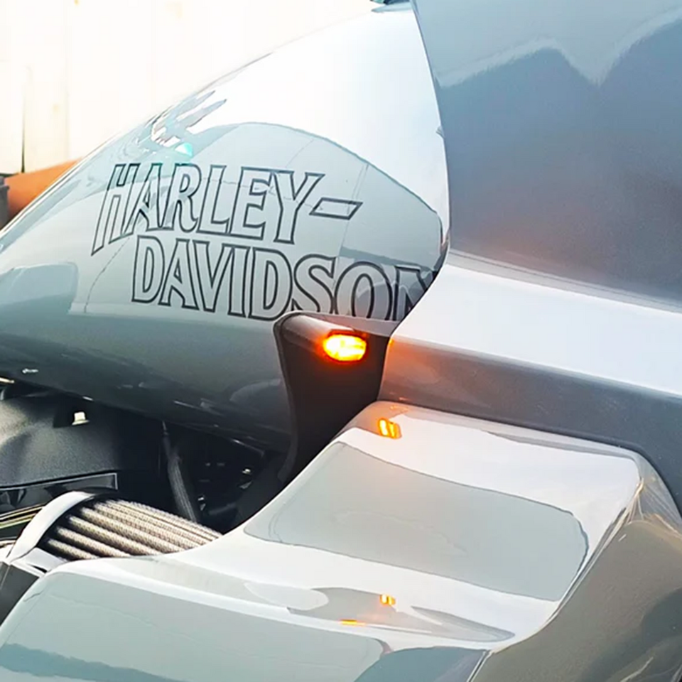 Deflector De Viento Dominator Intermitentes Para Harley Davidson