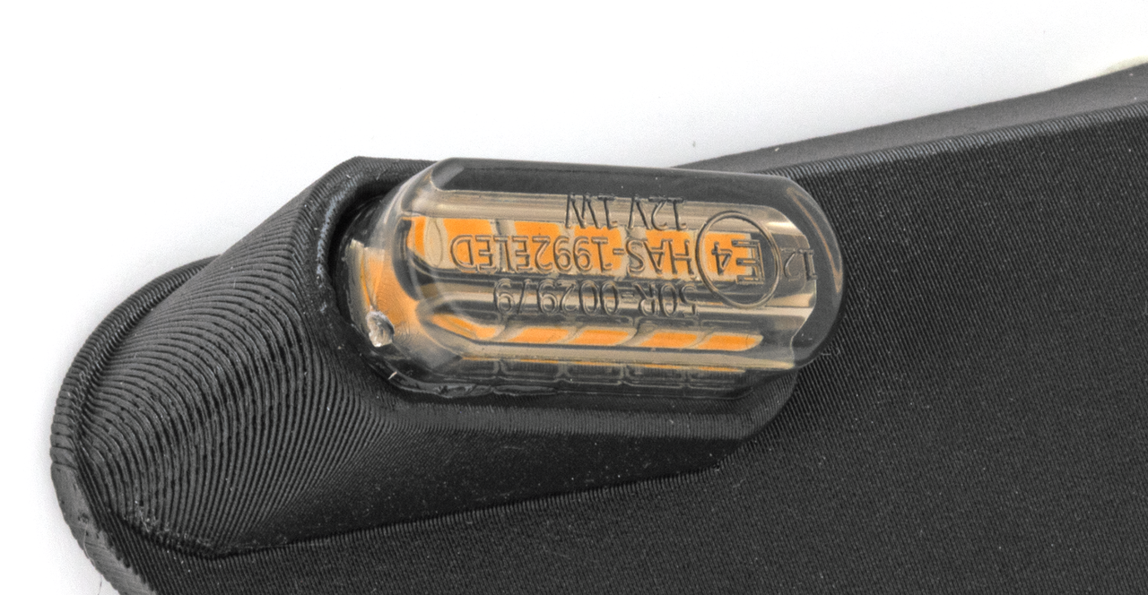 Deflector De Viento Dominator Intermitentes Para Harley Davidson