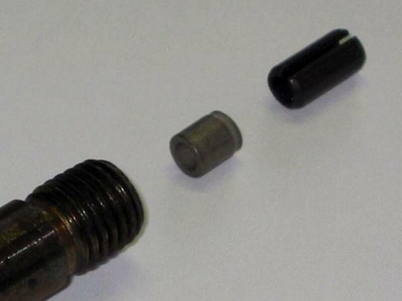 Spare Part - KAYABA ROD NEEDLE SEAT KAYABA 120370000101