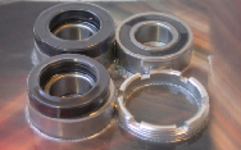 Kit de rodamientos y retenes de rueda trasera PIVOT WORKS PIVOT WORKS PWRWK-H09-521